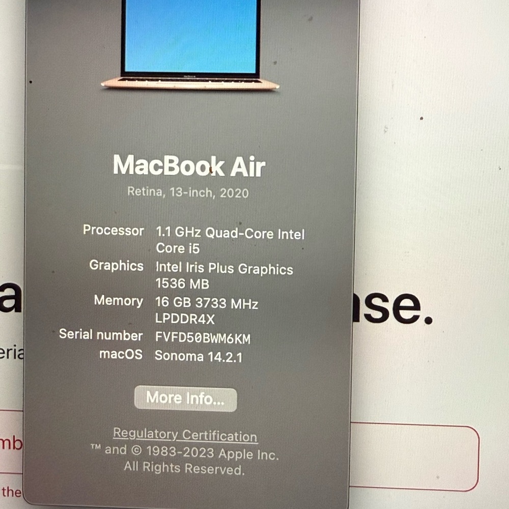 Apple MacBook Air - Gold - Picture 9 of 9